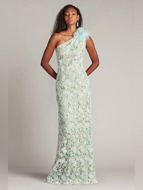 TADASHI SHOJI - KAHLI 3D FLORAL EMBROIDERED GOWN